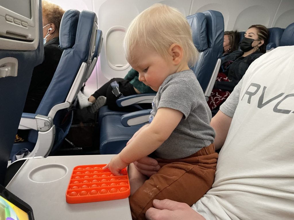 17 Toddler Airplane Activities & Travel Tips — Balkanina