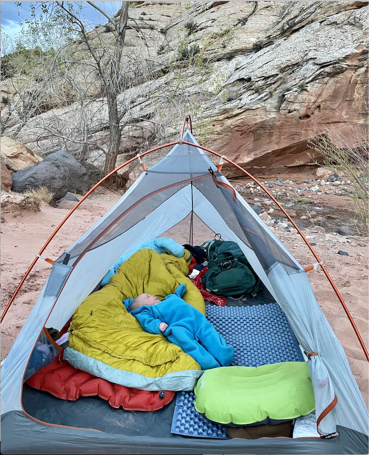 Hailey Outside, Hiking, Camping, Traveling, Adventures with Kids, Gear Recommendations, Blog, Adventure, Traveling with Toddlers, Hiking with Kids, Camping with Kids, Destinations, Road Trips, Flying, Backpacking, Backpacking with kids, Winter Hiking, Summer hiking