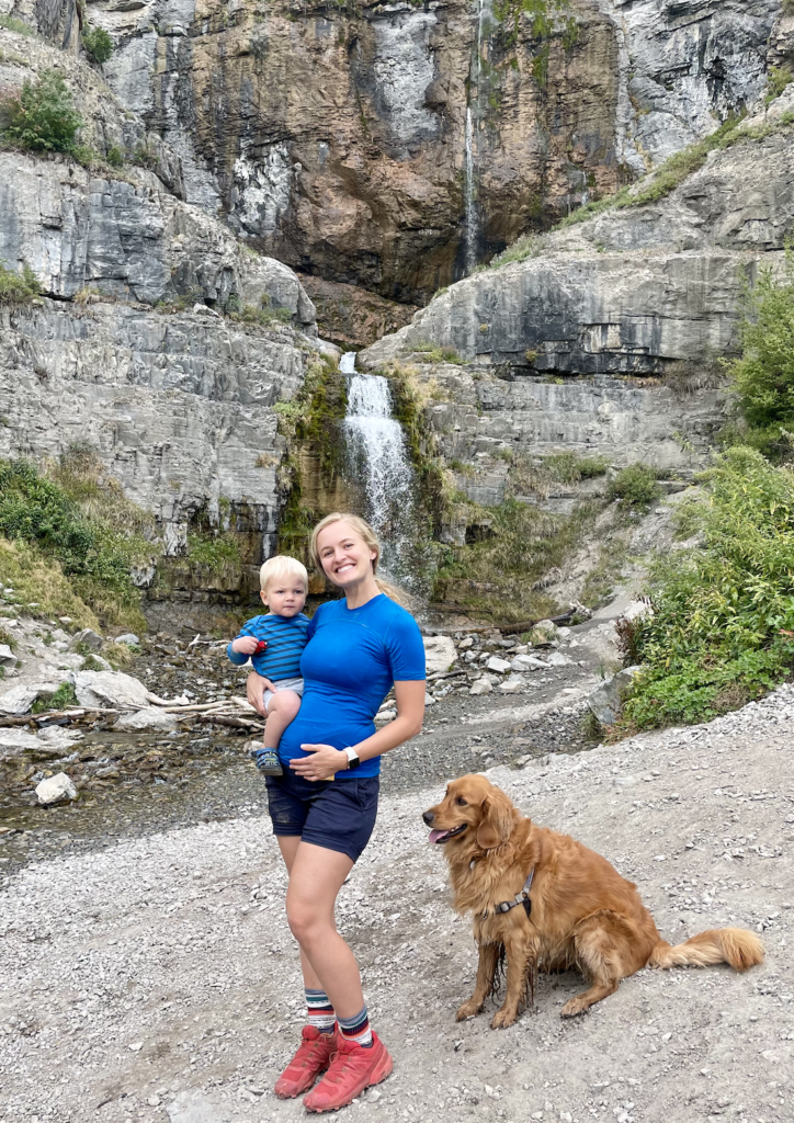 Hiking Stewart falls hike utah while pregnant