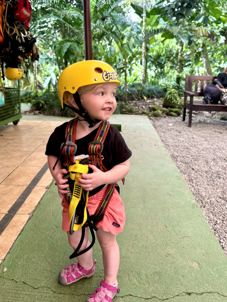 7 Days Costa Rica Itinerary zip lining la fortuna